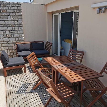 Entre terre et mer Plein centre Terrasse Cassis Extérieur photo