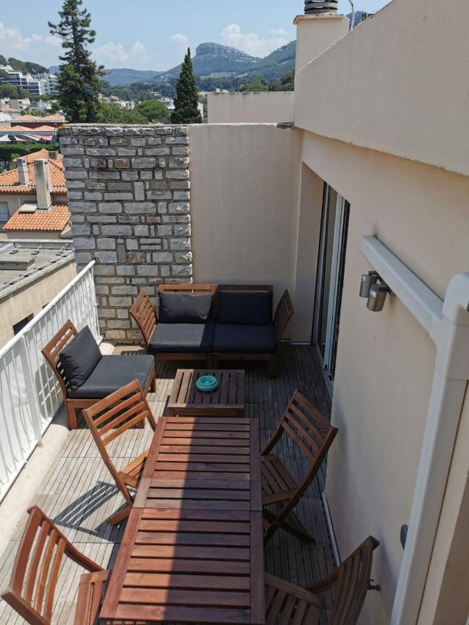 Entre terre et mer Plein centre Terrasse Cassis Extérieur photo